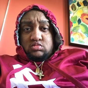 Meet your Posher, Aaron